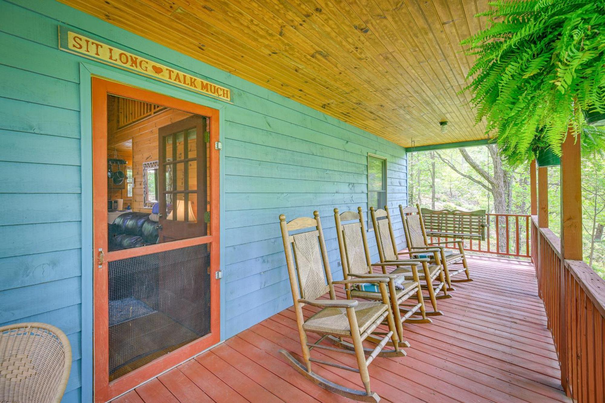 Quaint Blue Ridge Cabin Rental With On-Site Stream! Sparta Bagian luar foto